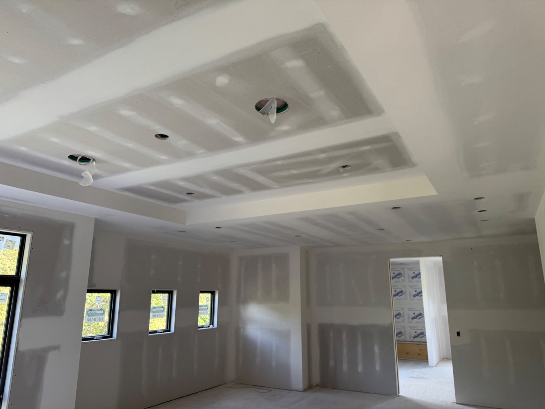 Detailed custom tray ceiling drywall
